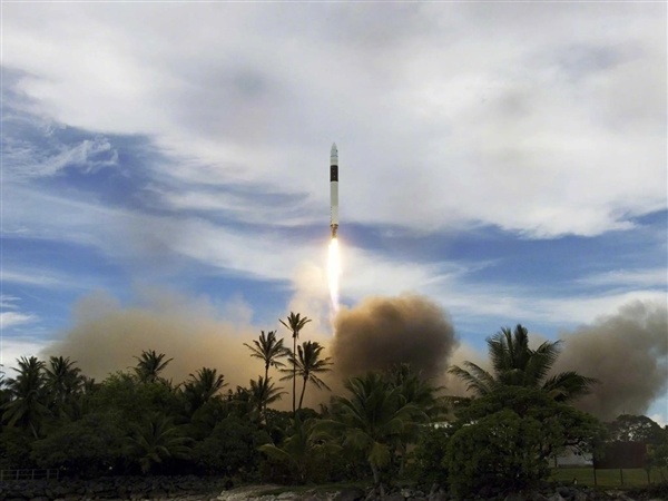 马斯克：若是猎鹰1号第四次发射失败 SpaceX就会原地倒闭