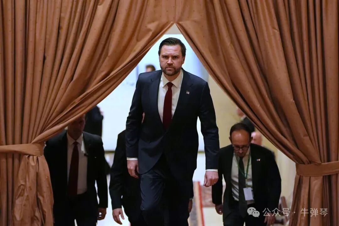 副总统JD·万斯将𱆐