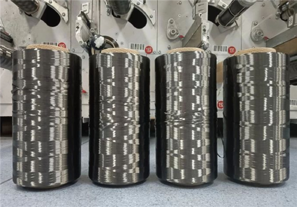 黑黄金!我国T1100S级超高强碳纤维一次性试制成功:比头发丝细却能拉动空载C919