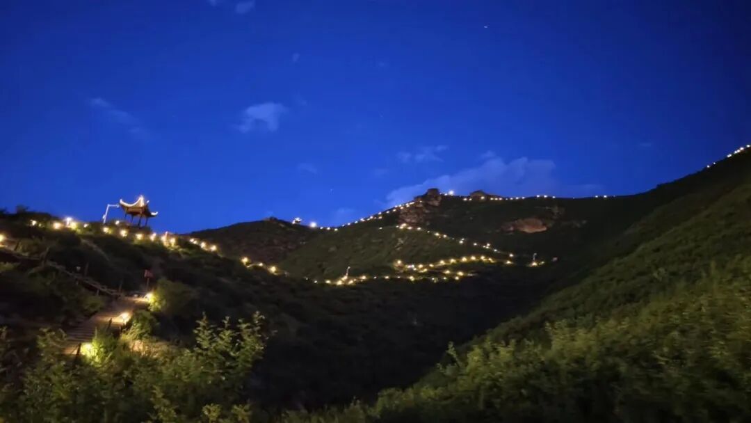 大青山.jpg