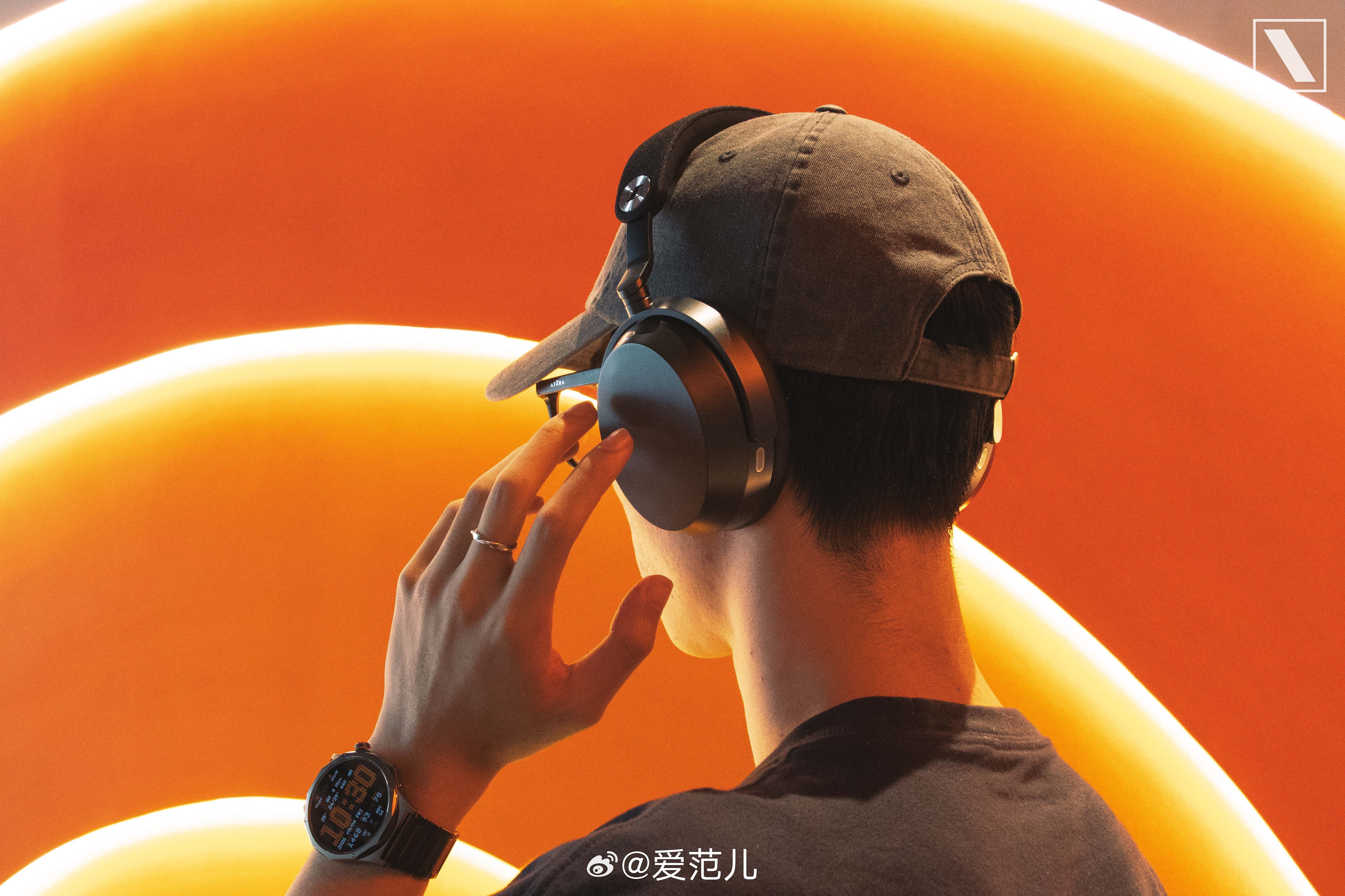 #爱范儿图赏#|一副很「森海塞尔」的旗舰头戴耳机 MOMENTUM
