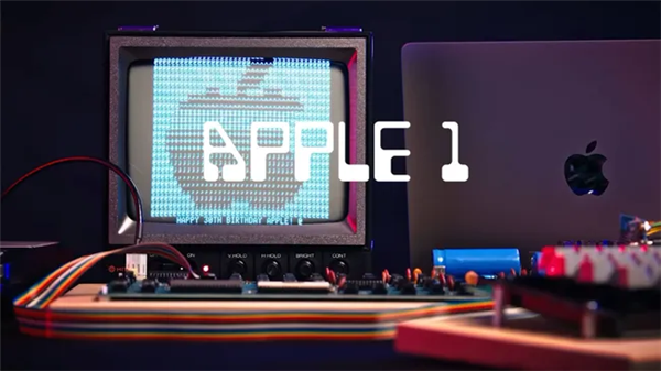 可开机Apple-1拍卖：估价敢标340万元！机主与乔布斯还有一段奇妙缘分