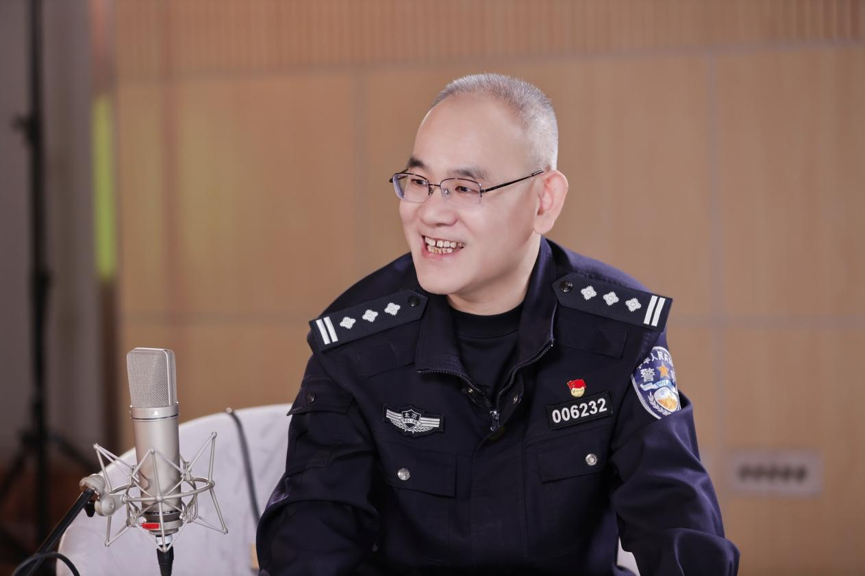 △北京市公安局交通管理总队事故处理支队事故检验鉴定中队民警张雷