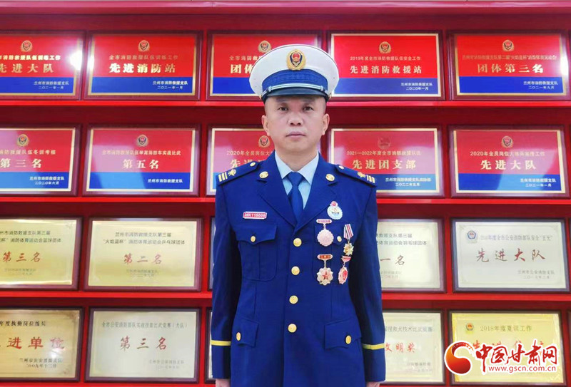 “全力以赴处置每一起事故，竭尽所能护住群众安危”
