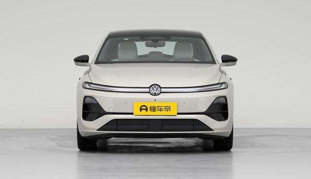 上汽大众ID.ERA 5S值不值？2000km续航和2.82L油耗太狠了-有驾
