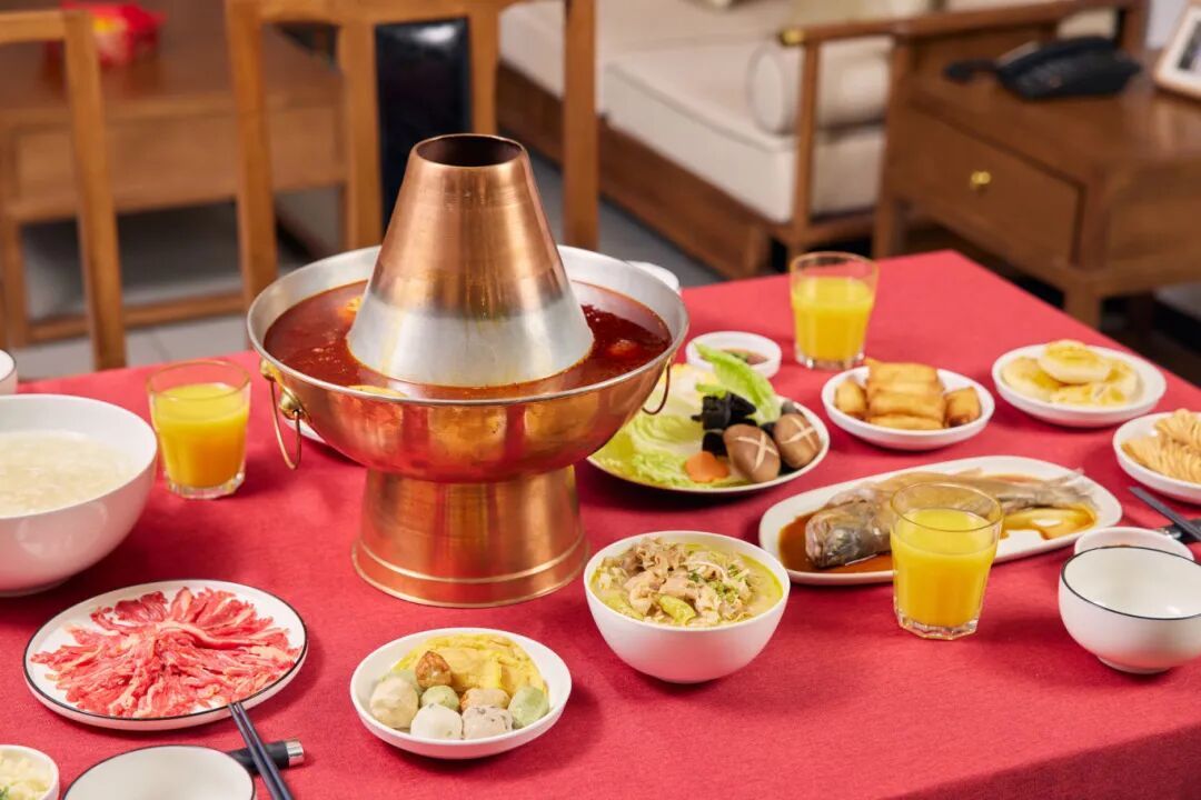 摄图网_501806801_banner_中式家庭年夜饭火锅铜锅涮肉(企业商用) (1).jpg