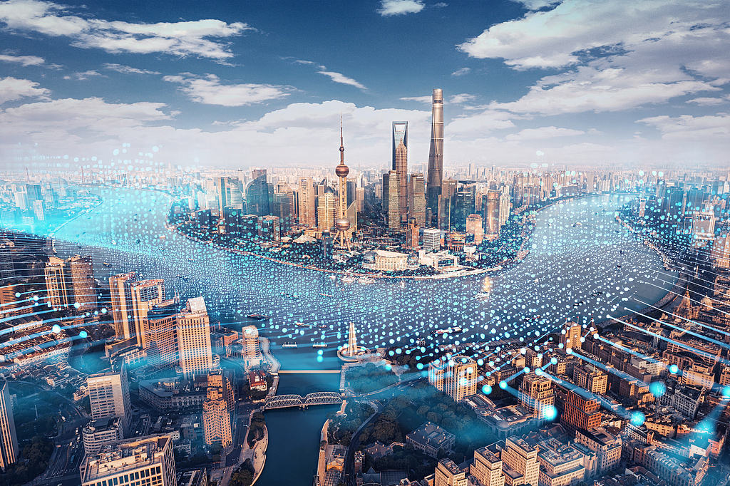 两会申聚焦|从5万亿之城到全球创新高地,上海乘势而上