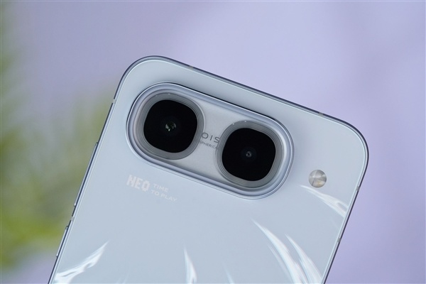 天玑9500M双芯加持！iQOO Neo11至尊版图赏