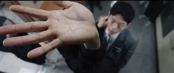 被黄色烂梗吞吃的10后小学生