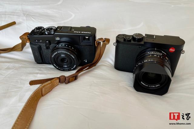 富士 X-Pro 3（左）