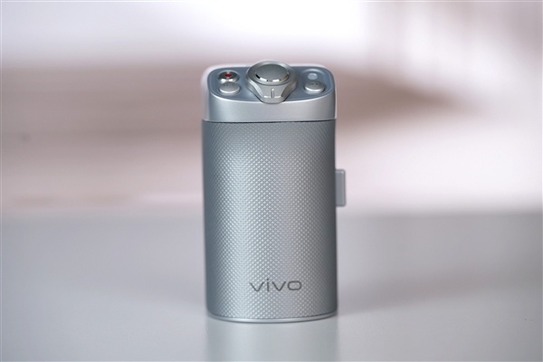 2亿长焦摄影天花板!vivo X500 Pro Max创作家套装图赏