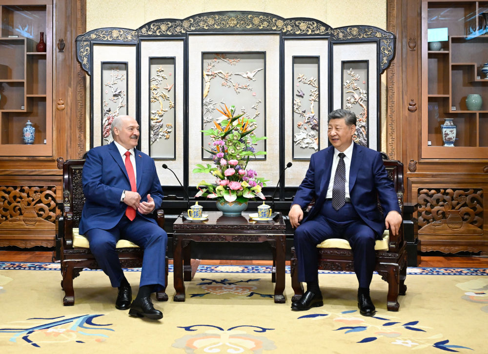 6月29日上午，国家主席习近平在北京钓鱼台国宾馆会见白俄罗斯总统卢卡申科。新华社记者 申宏 摄