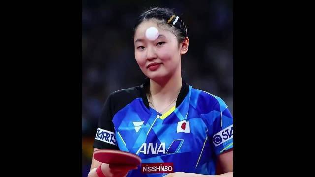张本好意思和这个东谈主, 完全经不起细看九游体育app娱乐, 因为惟有仔细一看,就会发现…