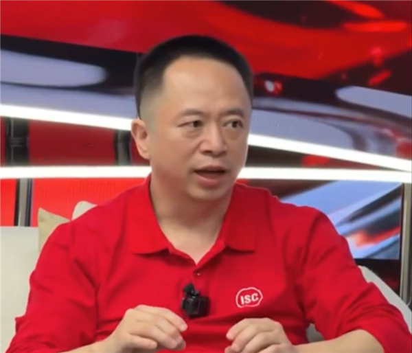 周鸿祎：AI不会带来大规模裁员 出错后还得有人给AI擦屁股