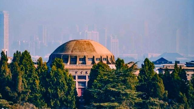 武汉大学校园