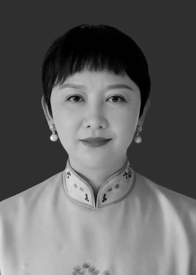 “能能妈妈”刘文燕的遗像