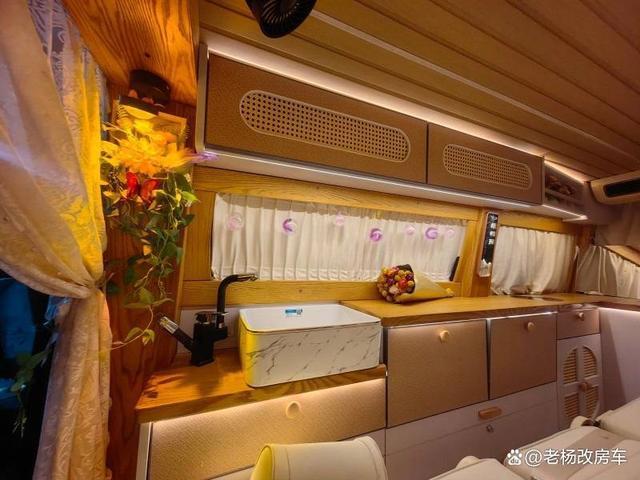 泉州床车合规改装清单详解从安全到容许的全方向指南-有驾