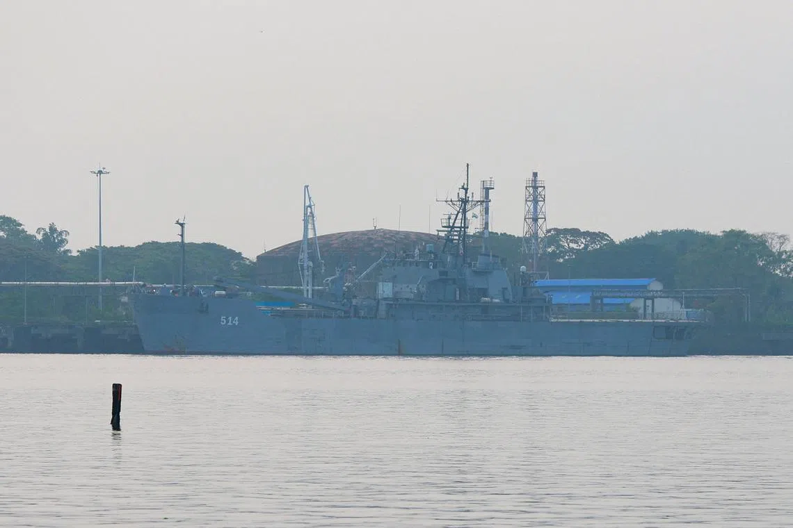 7日,伊朗军舰“拉万”号停靠印度科钦港 图源:外媒报道配图