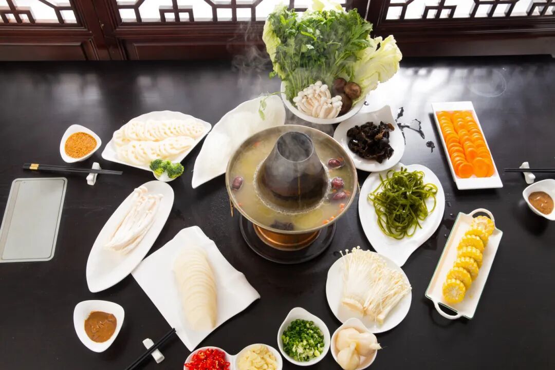 摄图网_501945874_铜新年食材涮羊肉(企业商用).jpg