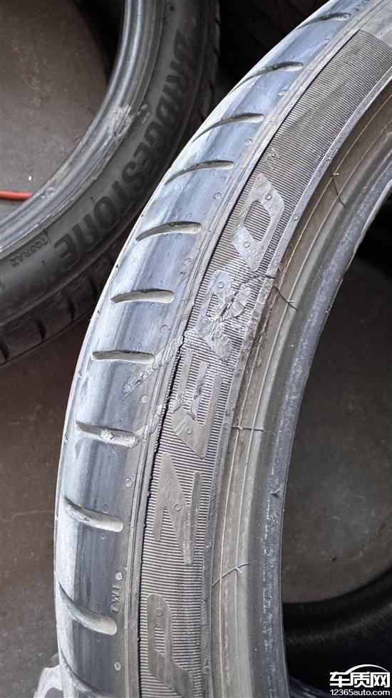 一汽奥迪A4L遭车主集体投诉:原车倍耐力轮胎开裂 厂家不理赔
