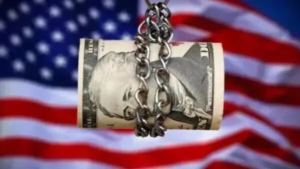 说要钱就有钱？“布雷顿丛林体系”赋予好意思元过度的特权，让它走上神坛_网视频_网