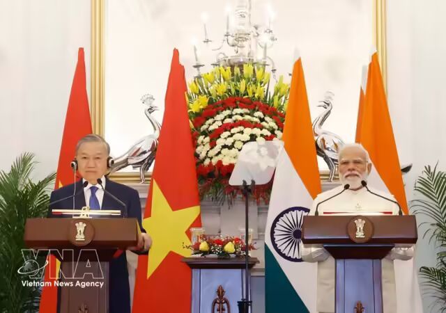 越共中央总书记、国家主席苏林与印度总理纳伦德拉&middot;莫迪共同会见记者股票配资排名。图自越通社