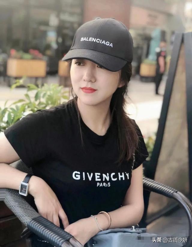大美女书法家•程俊英,新晋中书协理事