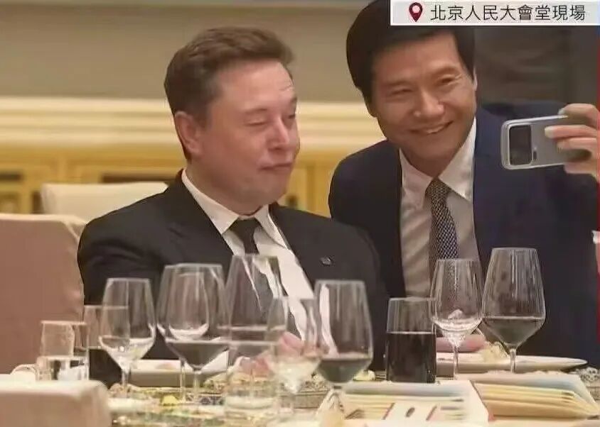 合影_副本.jpg