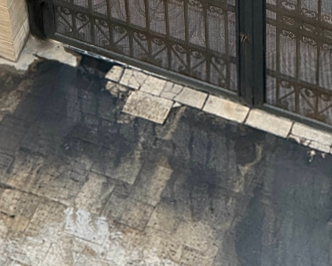 8日早,德黑兰被黑云笼罩,下起了黑色的“石油雨” 社交媒体