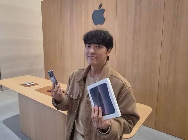 iPhone Duo