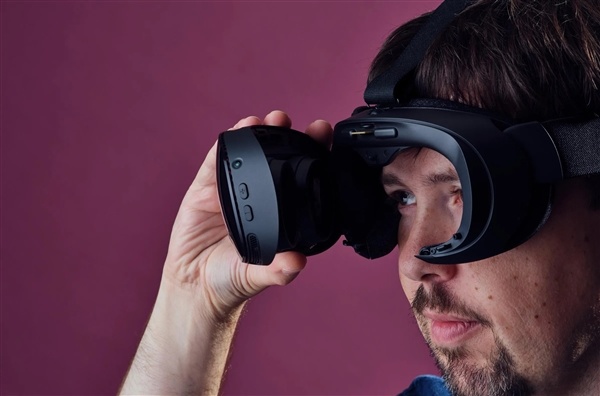 V社自己的Vision Pro