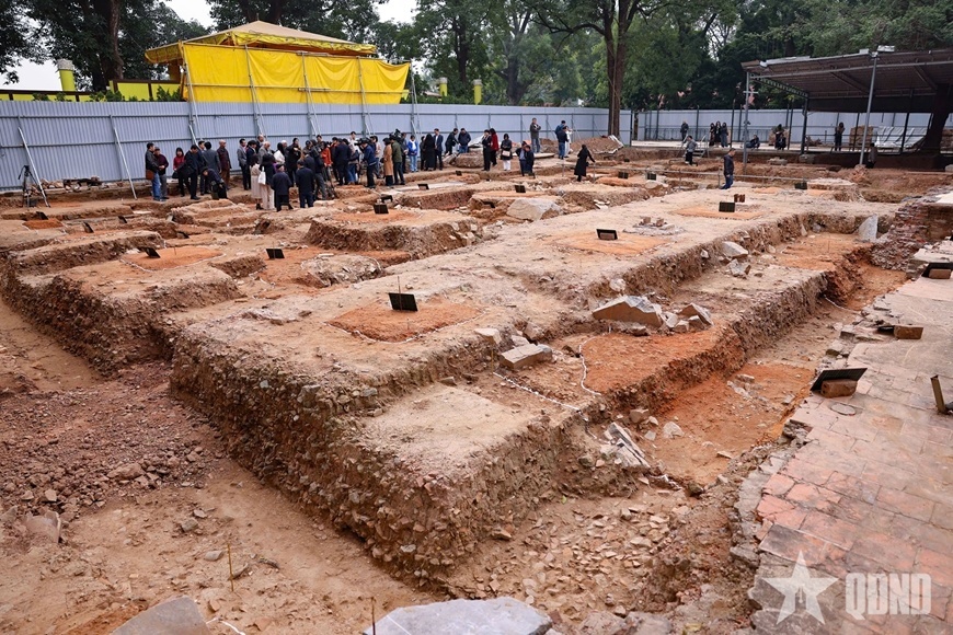 越南拆殖民建筑重建古代皇宫【拆除殖民建筑,重建古代皇宫:世界遗产为何