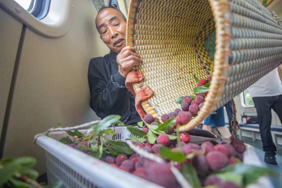来源于新华社记者黄伟 摄
