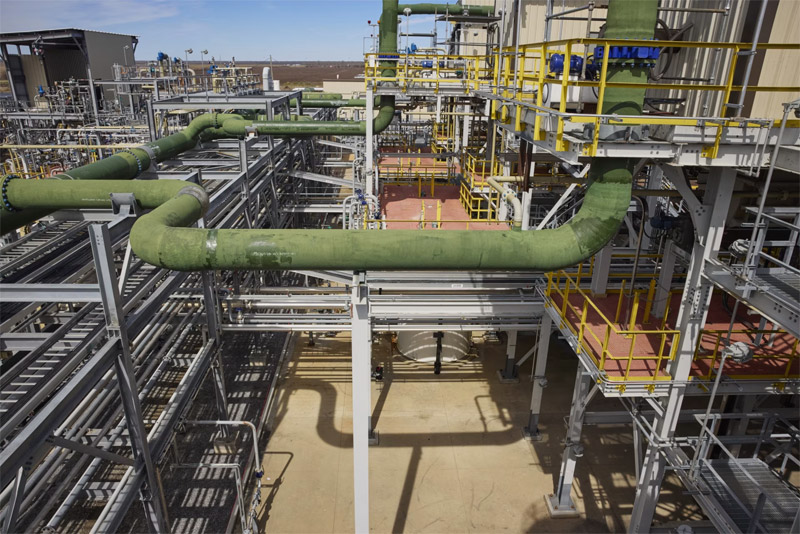 美国路易斯安那州的石墨加工厂设施 华尔街日报