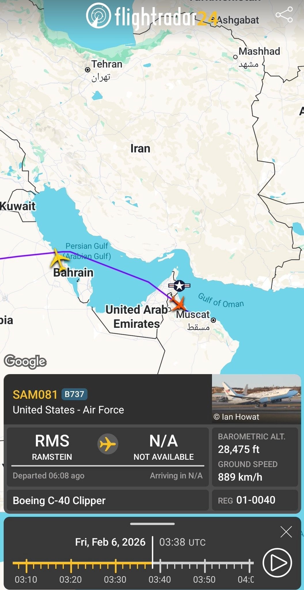 卡塔尔半岛电视台稍早前称,航班跟踪数据显示,一架用于运送高级指挥官的美国空军飞机6日上午降落在阿曼首都马斯喀特。该媒体还称,美军中央司令部司令库珀据称参加了在阿曼举行的美伊间接谈判。图源:半岛电视台引自社交媒体X