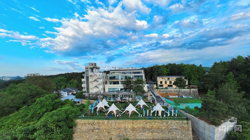 贵州数字文化产业生态村落蝶变焕新（央广网发 小兰山数字文化产业生态村落供图）