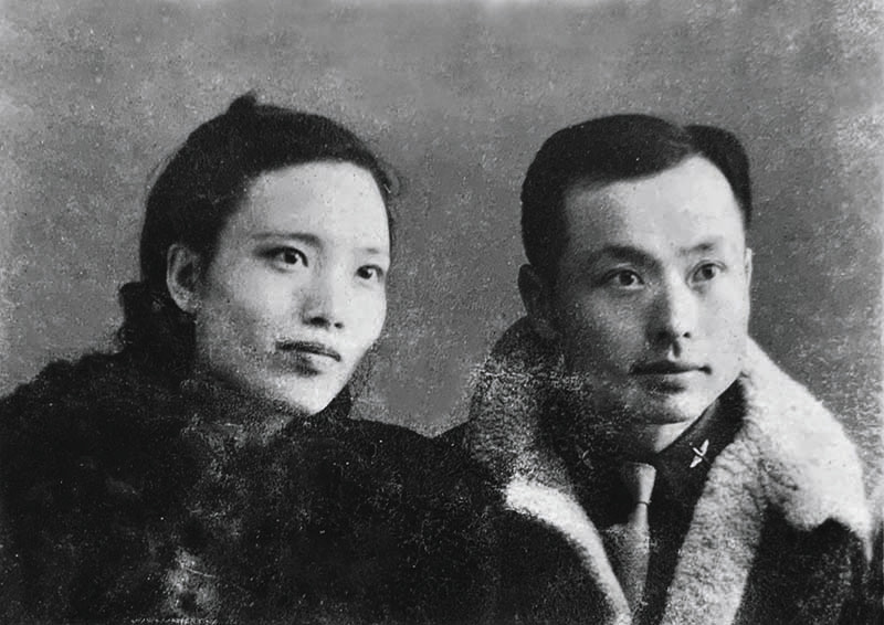 1946年11月，薛介民和姚明珠在西安留影。（本文图片除注明外均为受访者供图）