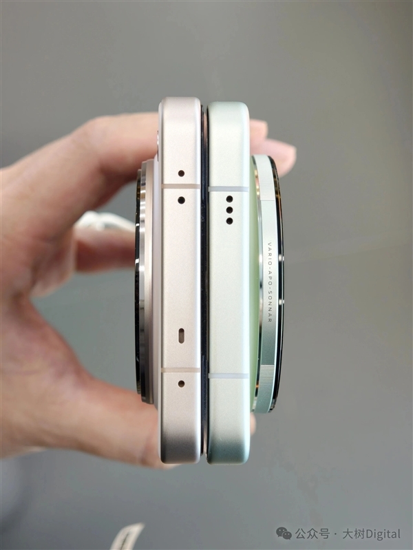 vivo X300 Ultra真机实拍:双拼色+大圆Deco 相机感十足