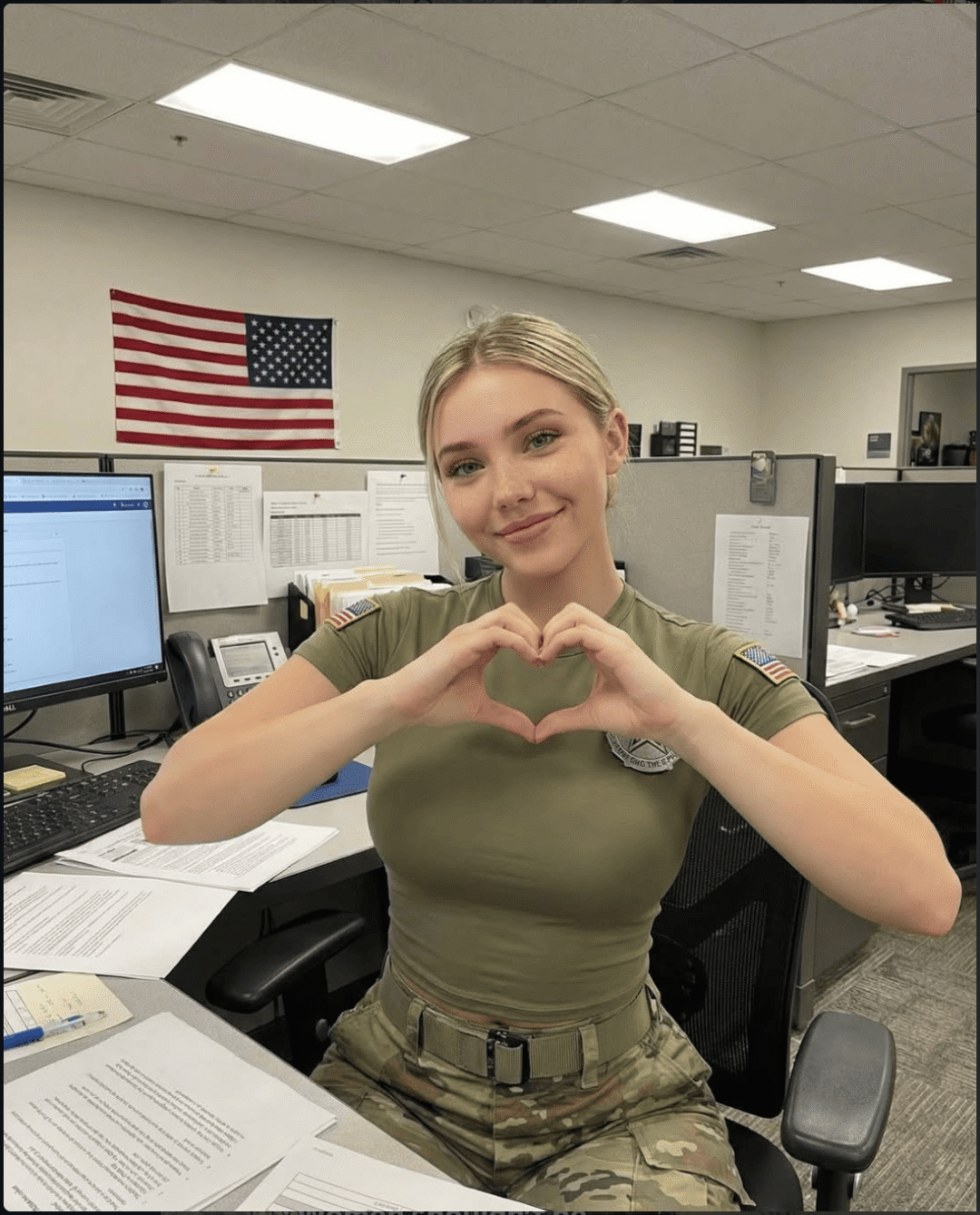 刚刚,AI“美军女神”骗穿美国!4个月吸粉100万,Meta连夜封杀