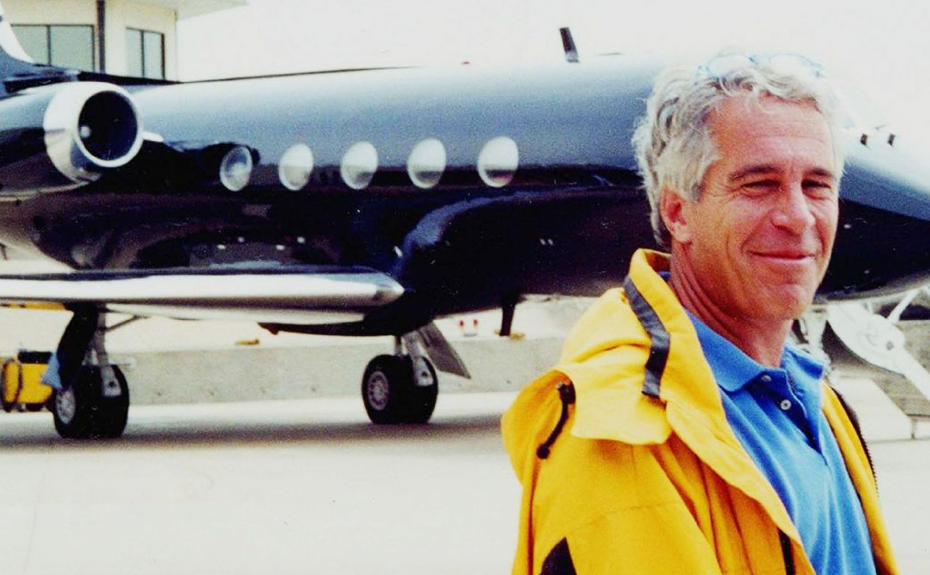 爱泼斯坦与他的私人飞机 美国司法部