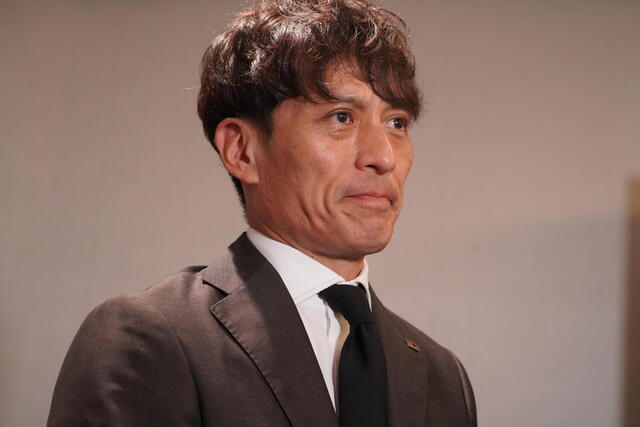 日本足坛老将冈田武史愤而辞职 冈田武史与日本足协领导层决裂 【亚足联