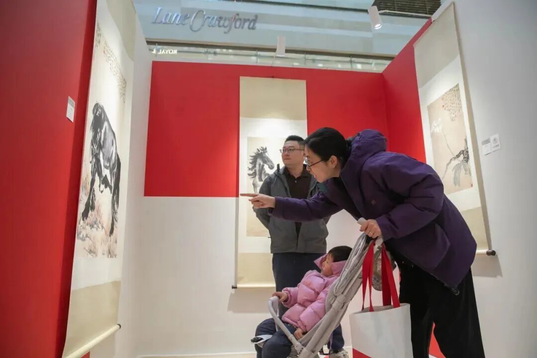 春风得意马蹄疾——2026年徐悲鸿艺术展”亮相北京金融街