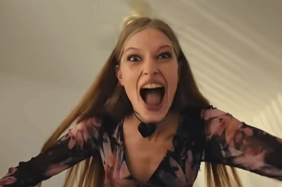 马斯克变性女儿床上大战机器人引热议！网友意见不一