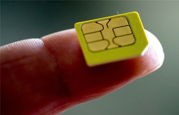 一吨旧手机炼出375克黄金！老板亲述：回收价暴涨 客商天天来收货