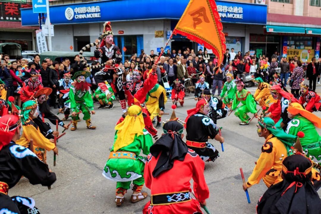 英歌舞表演。图/图虫创意