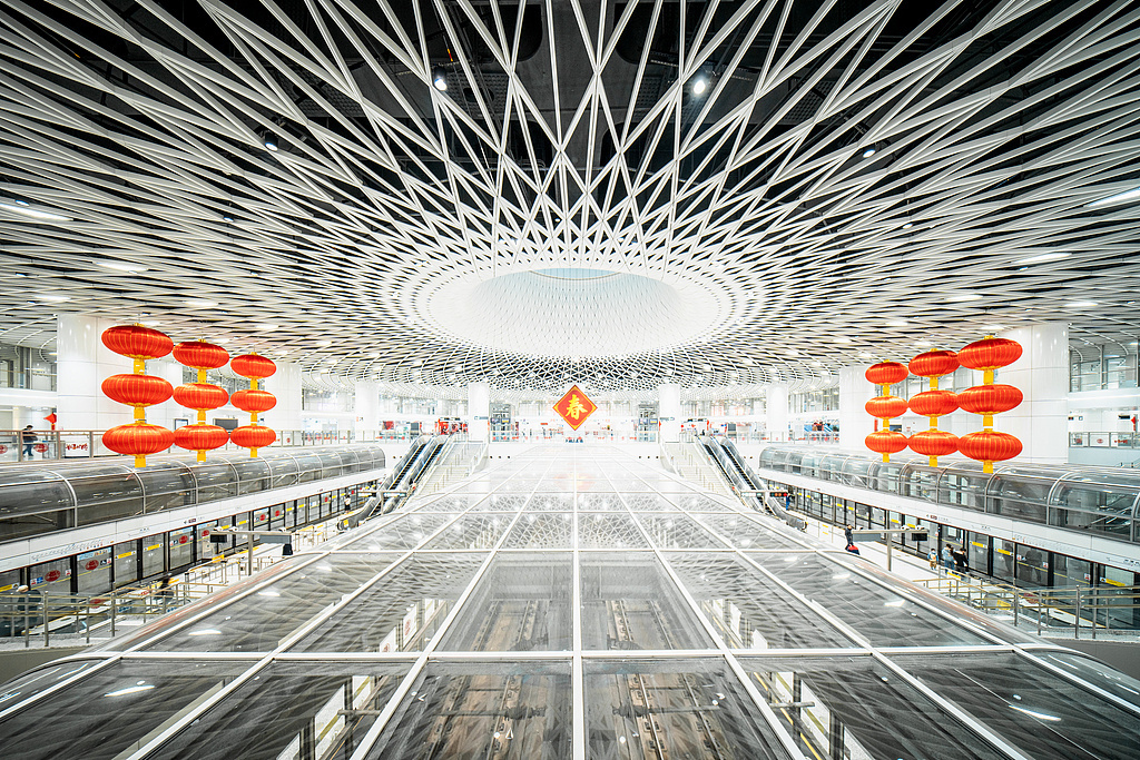 △深圳岗厦北地铁站