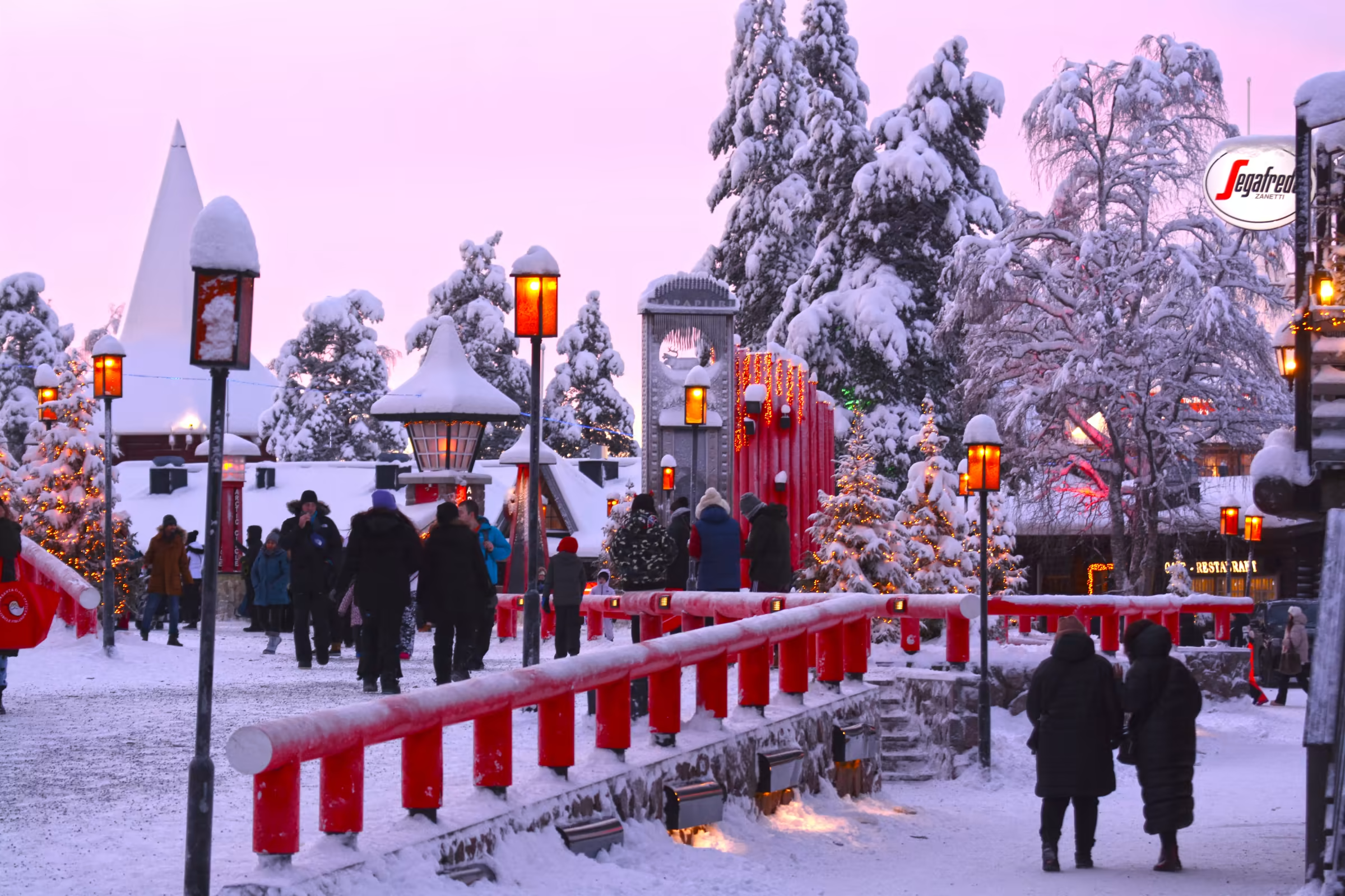 芬兰拉普兰圣诞老人村 芬兰广播公司