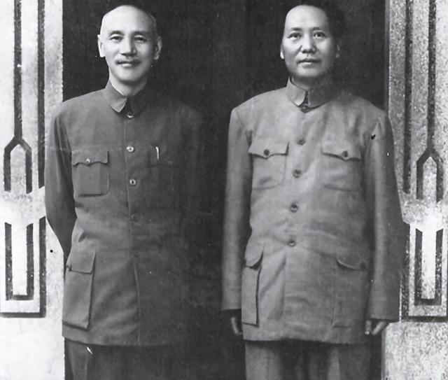 1945年重庆洽商,监视毛主席的宪兵落泪,营长忠心嗟叹:寰宇少有