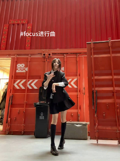 早晨演出前的热身 没什么毛病吧配资平台官方