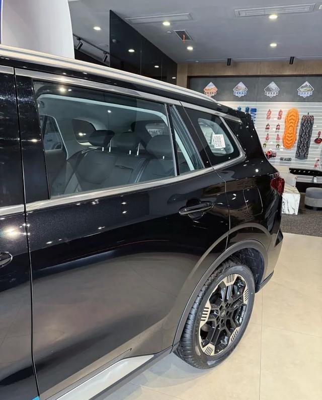 被低估的合资SUV：空间越级大一圈，L2加独悬配置，九万就能开回家-有驾